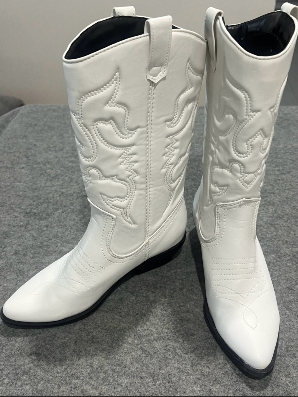Soda "Reno" White Western Cowboy Boots for Women Size 7 like new